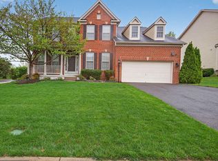 4714 Barnum Ln, Alexandria, VA 22312