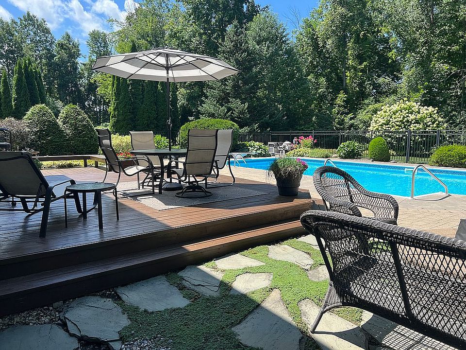 2nd image of 8817 Madeleine Dr