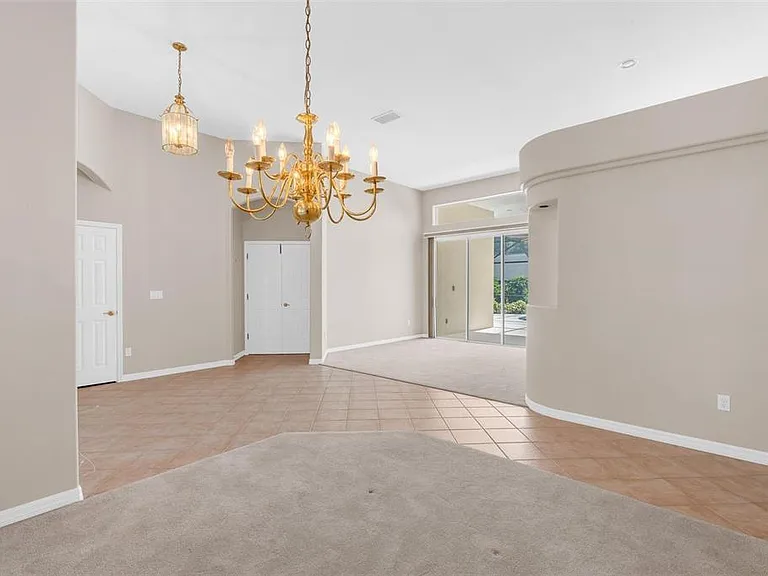 3865 Winding Lake Cir — Photo 9