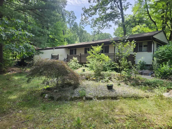 142 Ridgeview Dr, Prudenville, MI 48651