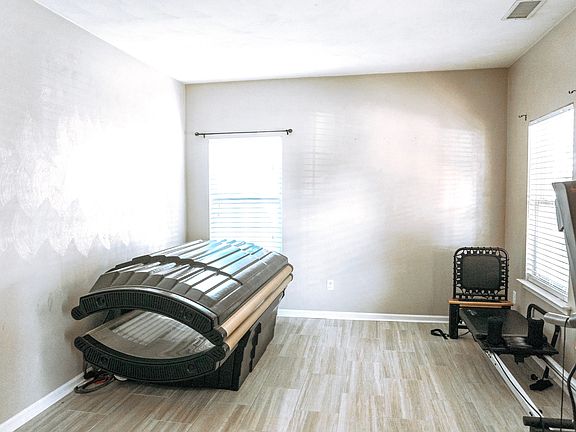 4th image of 2003 Woodshire Way