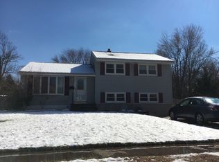 9 Kingsbridge Rd, Gibbsboro, NJ 08026