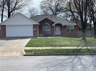 1803 SW Redwood Ave, Bentonville, AR 72713