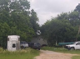 754 Love Rd, Victoria, TX 77904