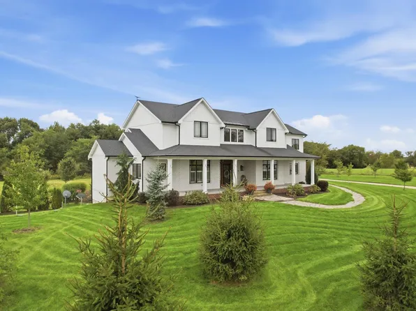 11205 W North County Line Rd, Churubusco, IN 46723