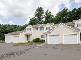 127 Burritt St APT 9, Plantsville, CT 06479