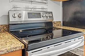 2145 Kirkwood Ave #1 — Photo 16