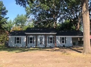 106 S Holly St, Beebe, AR 72012