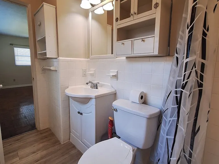 4006 Bayfront Pkwy — Photo 13
