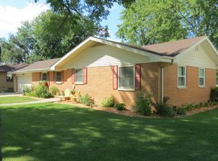 285 Ashworth Dr, Waukee, IA 50263