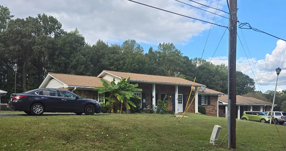 Mount Zion Rd SE