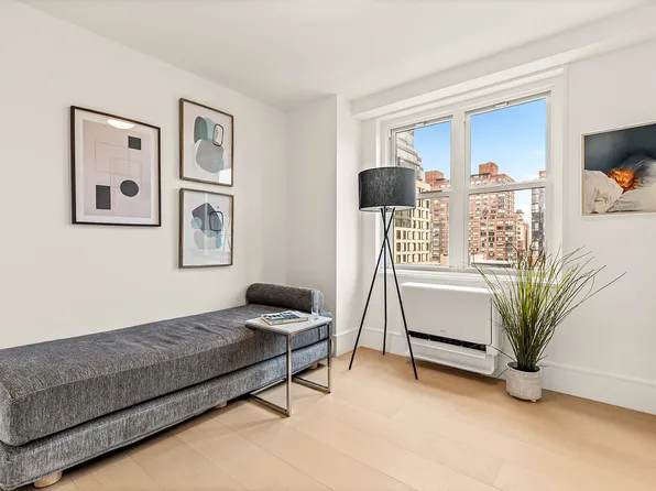 175 West 95th Street image 7 of 9