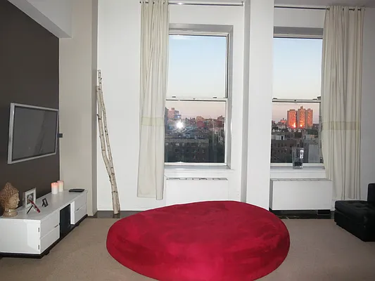 Rented by Skygroup Realty | media 4