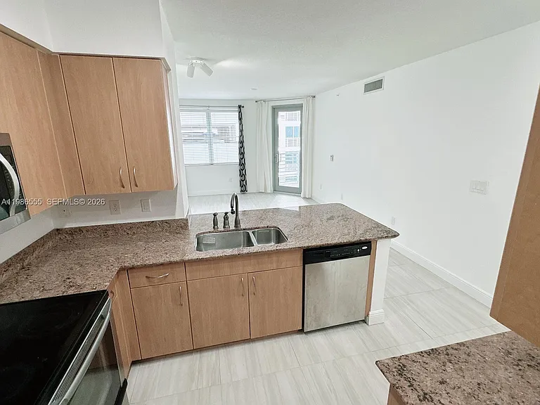 1830 Radius Dr #501 — Photo 9