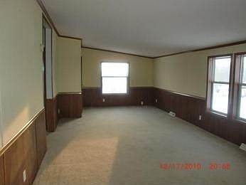 4th image of 10063 Alex Ln