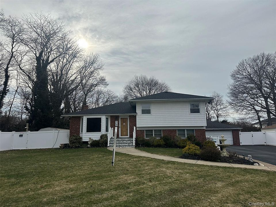 1st image of 12 Parkdale Drive