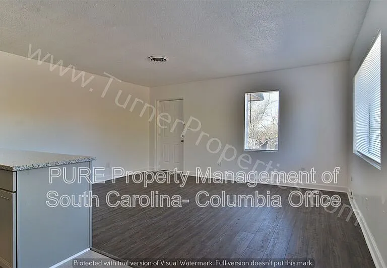 1304 Suber St #C — Photo 8