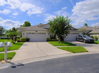1237 Ambridge Dr, Zephyrhills, FL 33543
