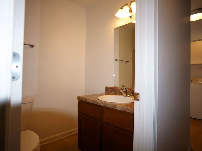 175 Kays Dr — Photo 14