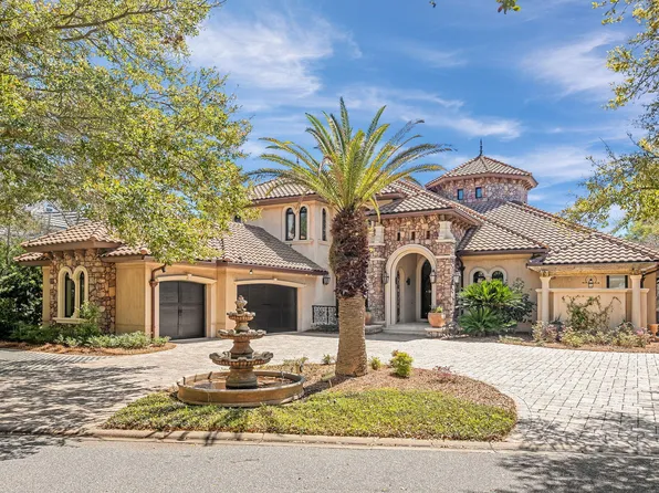 437 Admiral Ct, Destin, FL 32541