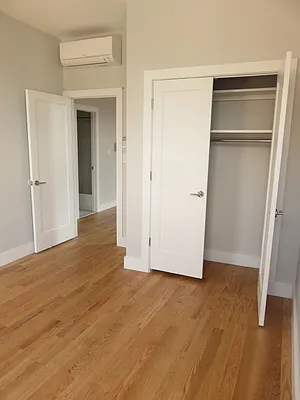 Rented by Space Real Estate | media 45