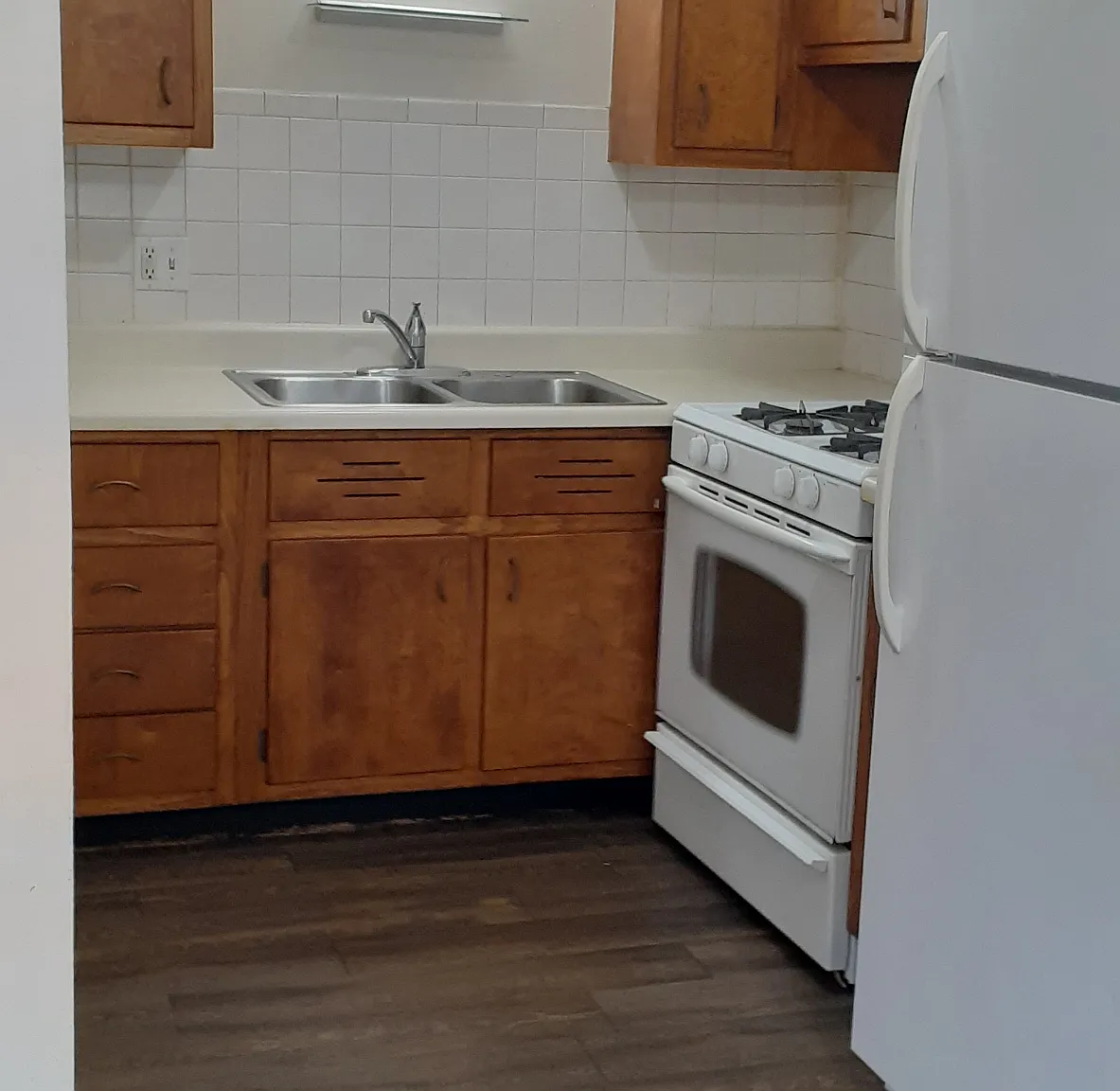 1 bed, 700 sqft, $1,650 — Photo 3