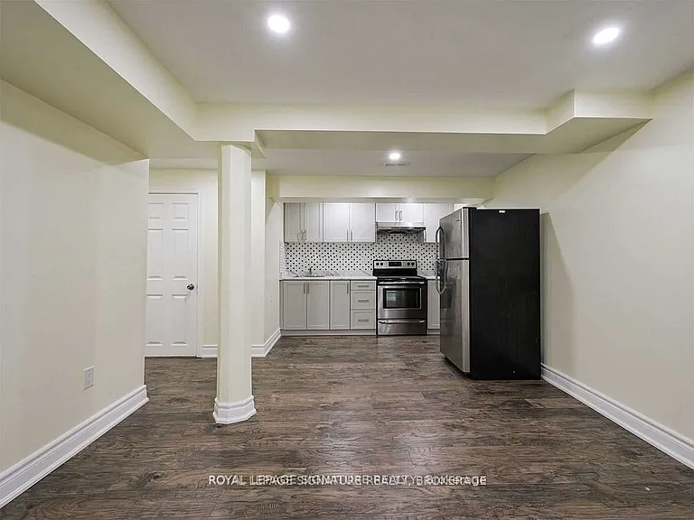 5955 Leeside Cres #BASEMENT — Photo 13