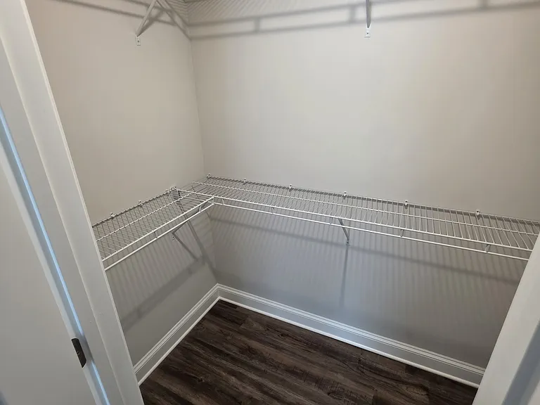318 Fox St — Photo 17