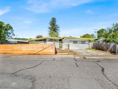 319 Holly Drive, San Rafael, CA, 94903