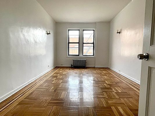 1st image of 2201 Amsterdam Ave APT 3C