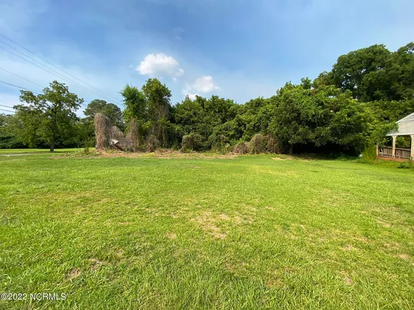 400 S Watt Street, Williamston, NC 27892