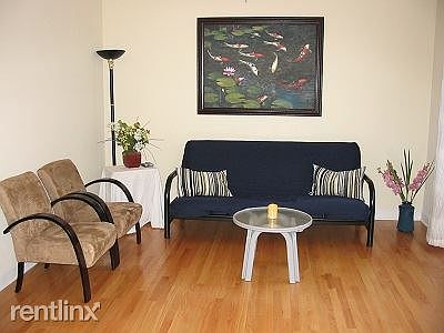 4th image of 6120 W 65th St Unit 1