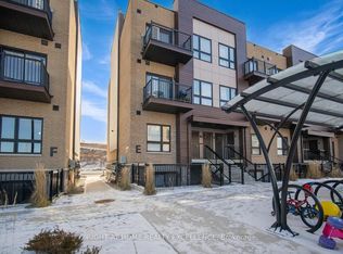 20 Palace St #F16, Kitchener, ON N2E 0J3