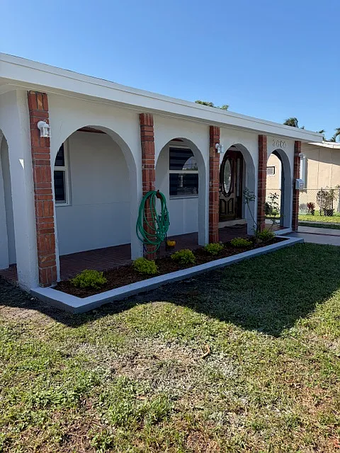 2 bed, 1200 sqft, $2,950 — Photo 2