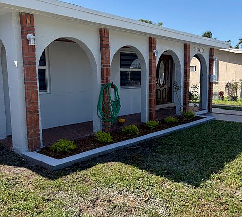 2nd image of 3660 NW 15th St