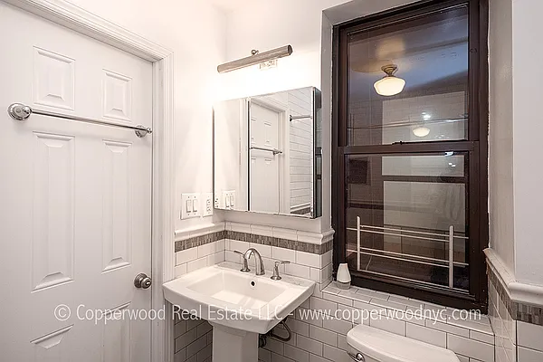 Rented by Copperwood Real Estate | media 13