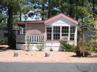 2266 Horse Thief Trl, Overgaard, AZ 85933