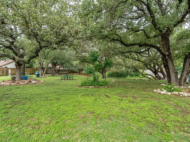 2826 Village Pkwy — Photo 37