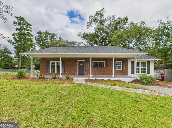 766 Forest Lake Dr S, Macon, GA 31210