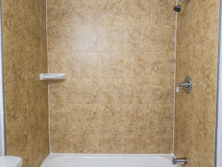 417 N E St #36 — Photo 11