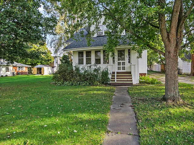 402 W Randolph St photo 1