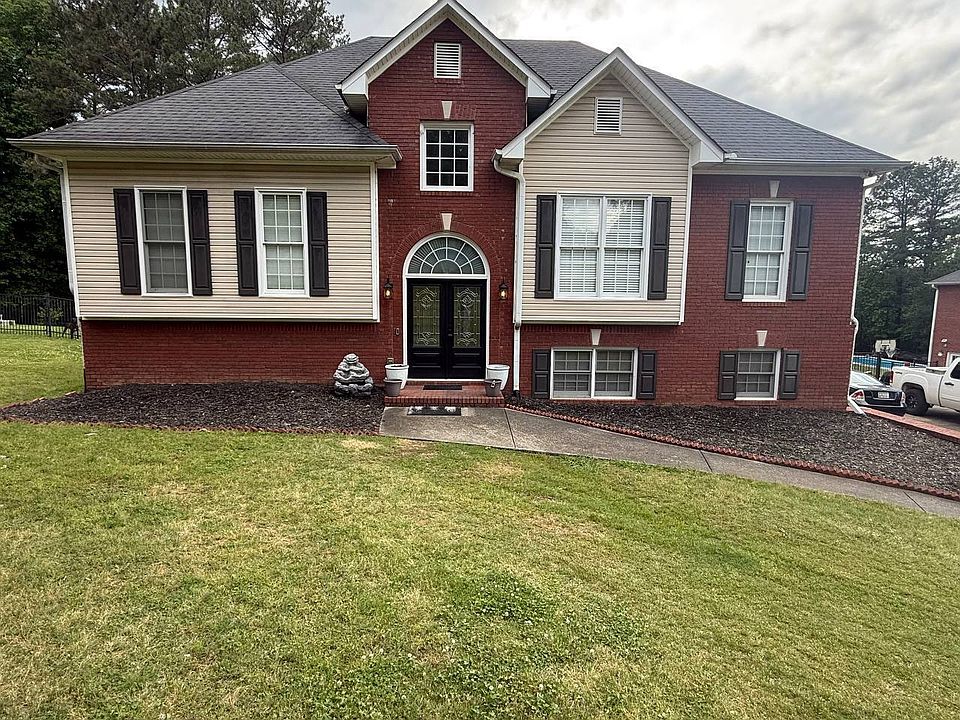 1st image of 44 Ivy Chase Way NW
