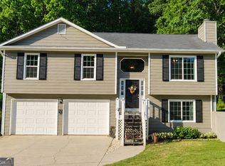 5564 Elderberry Ln, Flowery Branch, GA 30542