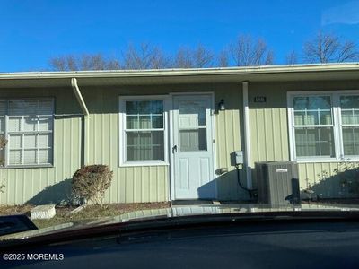 18B Yorkshire Court, Manchester, NJ, 08759