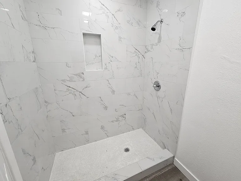 3953 Arden Dr #3953 — Photo 4