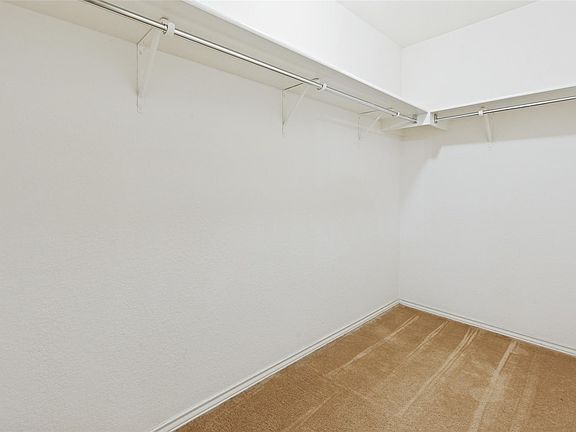 5th image of 205 Xavier Dr