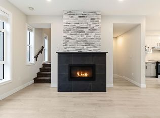 46150 Thomas Rd #211, Chilliwack, BC V2R 3N3