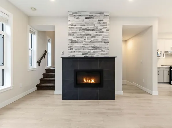 46150 Thomas Rd #211, Chilliwack, BC V2R 3N3