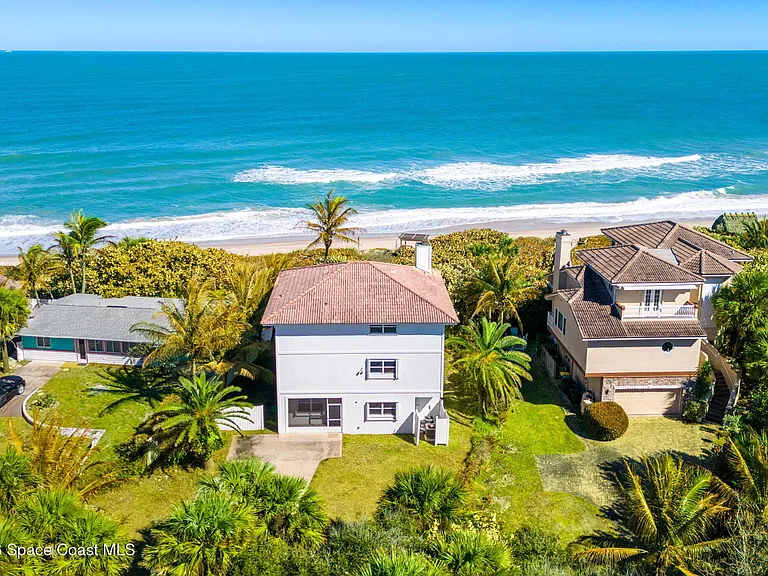 9085 Highway A1A — Photo 1