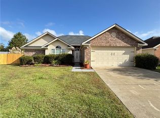 143 Saltlanding Cir, Savannah, GA 31405